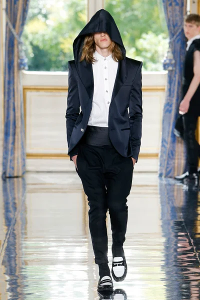 Look 106